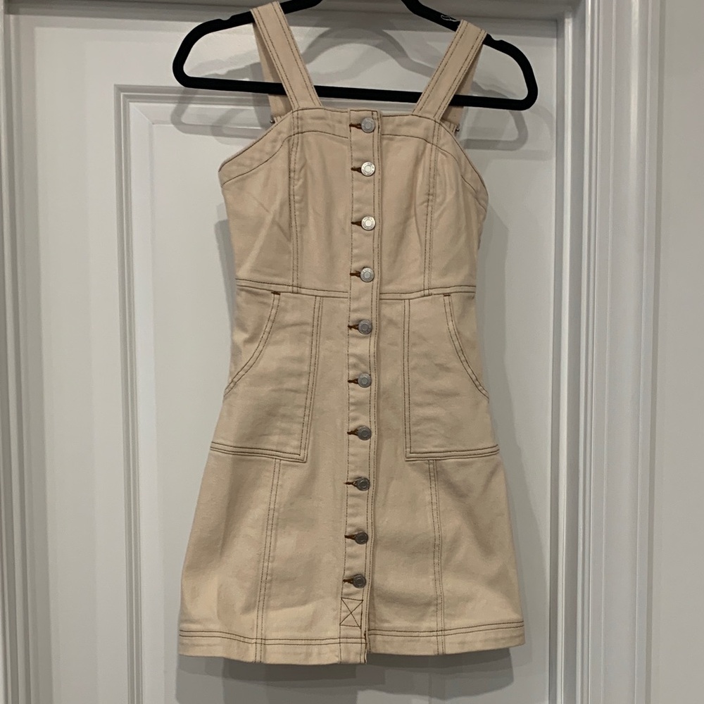 SO Cream Button-Front denim jumper size 1 NWOT 25” waist